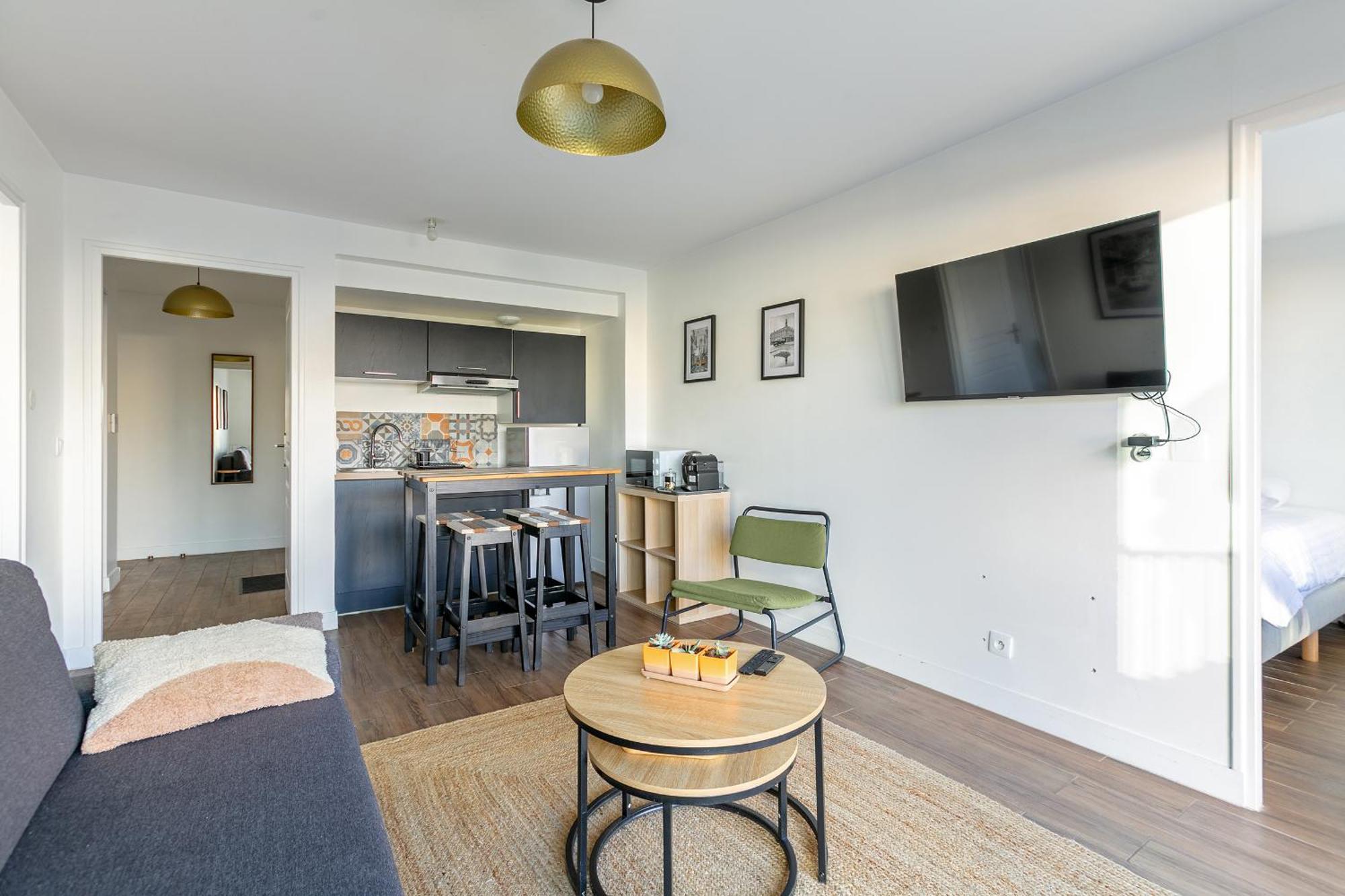 L'Escapade Paris Apartment Le Kremlin-Bicêtre Екстериор снимка